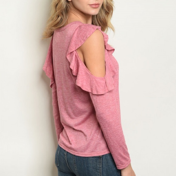 💕 Berry Cold Shoulder Top - Picture 3 of 5